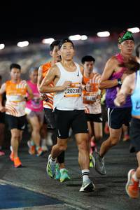 BIB: 20238, 425
                            <button type="button" onclick="openModal(23017391)" class="btn btn-primary btn-sm float-right btn-popup" data-toggle="modal" data-target=".modal-high-quality">
                        <i class="fas fa-shopping-cart"></i> Add to Cart
                    </button>
                                            <button type="button" onclick="isThisMe(23017391, true)" class="btn btn-success btn-sm float-right btn-popup btn-isme hidden" data-toggle="tooltip" data-placement="bottom" title="นี่คือรูปของคุณใช่ไหม คลิกที่นี่เพื่อเอาเข้าอัลบั้ม">
                        <i class="fas fa-plus"></i> Add to album
                    </button>
                    <button type="button" onclick="isThisMe(23017391, false)" class="btn btn-warning btn-sm float-right btn-popup btn-isnotme hidden">
                        <i class="fas fa-ban"></i> Remove from album
                    </button>